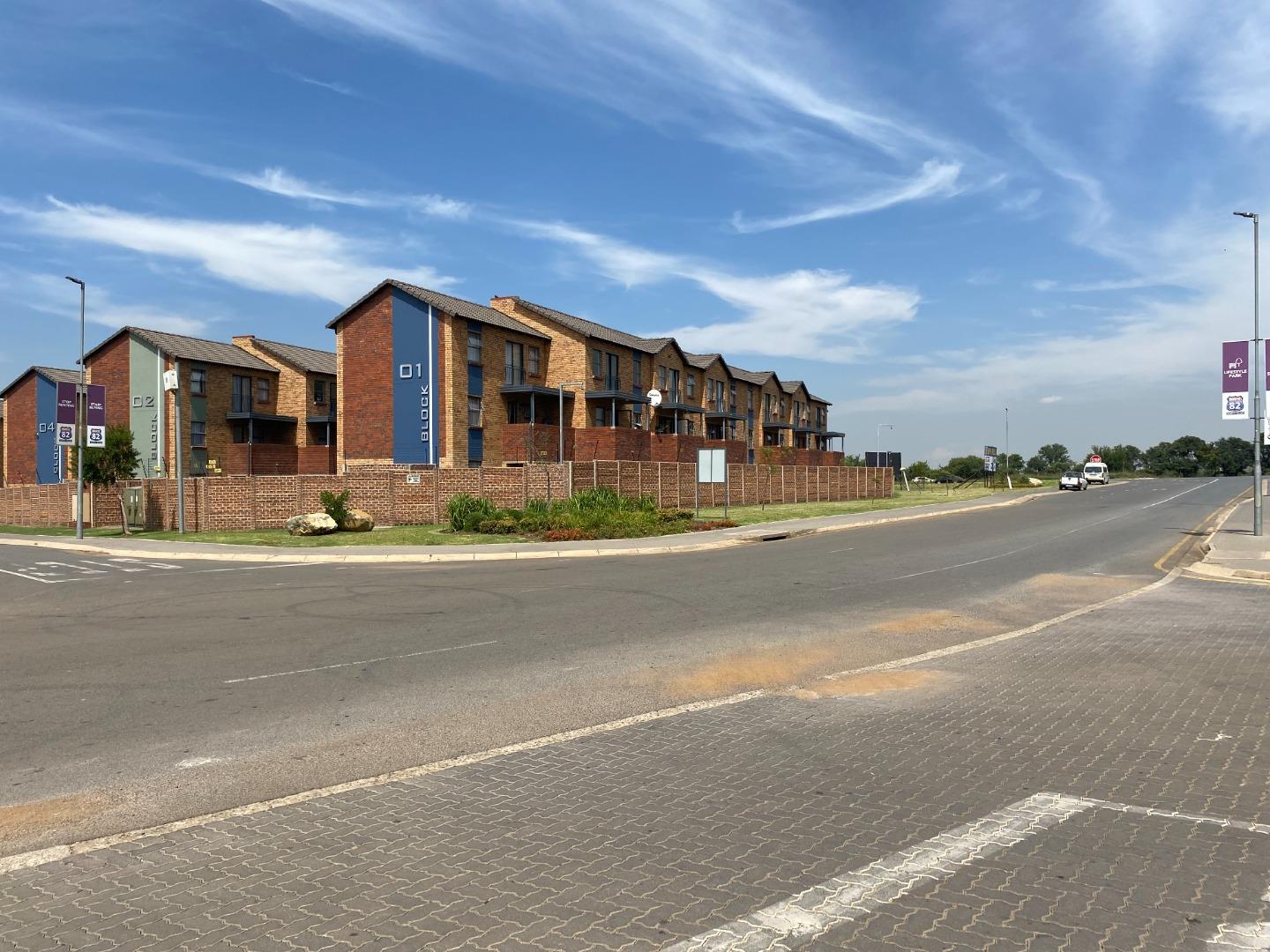 2 Bedroom Apartment for Sale - Gauteng